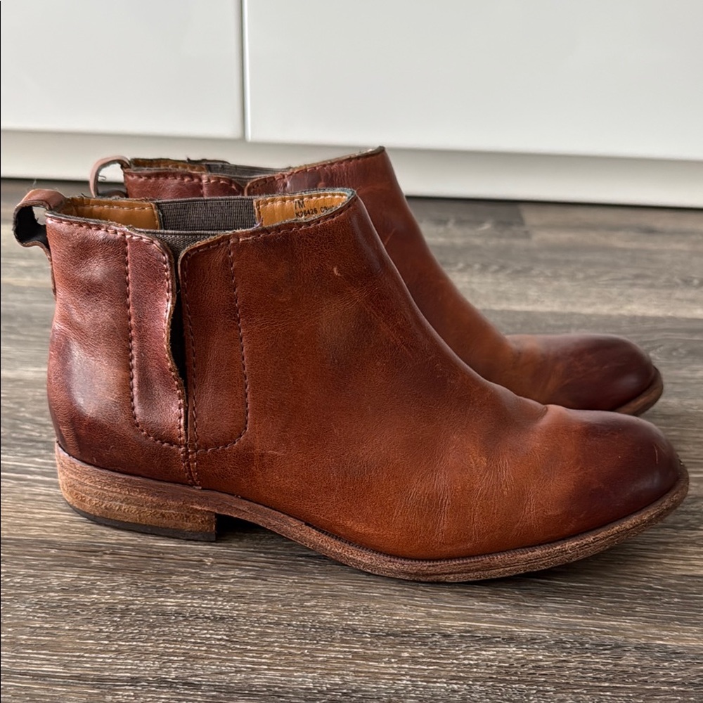 Kork-Ease Velma Leather Ankle Bootie